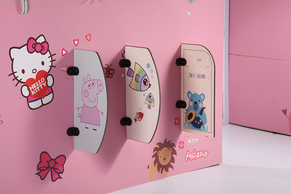 幼儿园卡通挡板